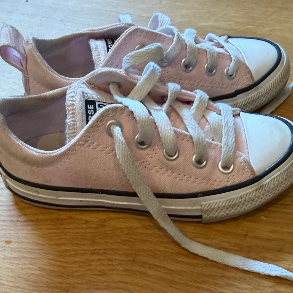 Converse classic low